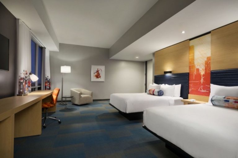 ALoft-Aventura-Florida-Orange-Blossom-Classic1